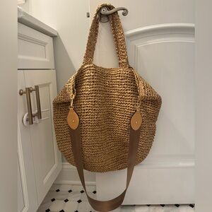 Paper straw beach tote. New.